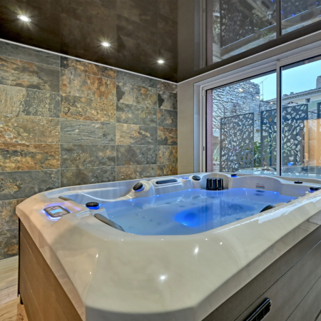 bain-a-remou-chartres-jacuzzi-amenagement.png